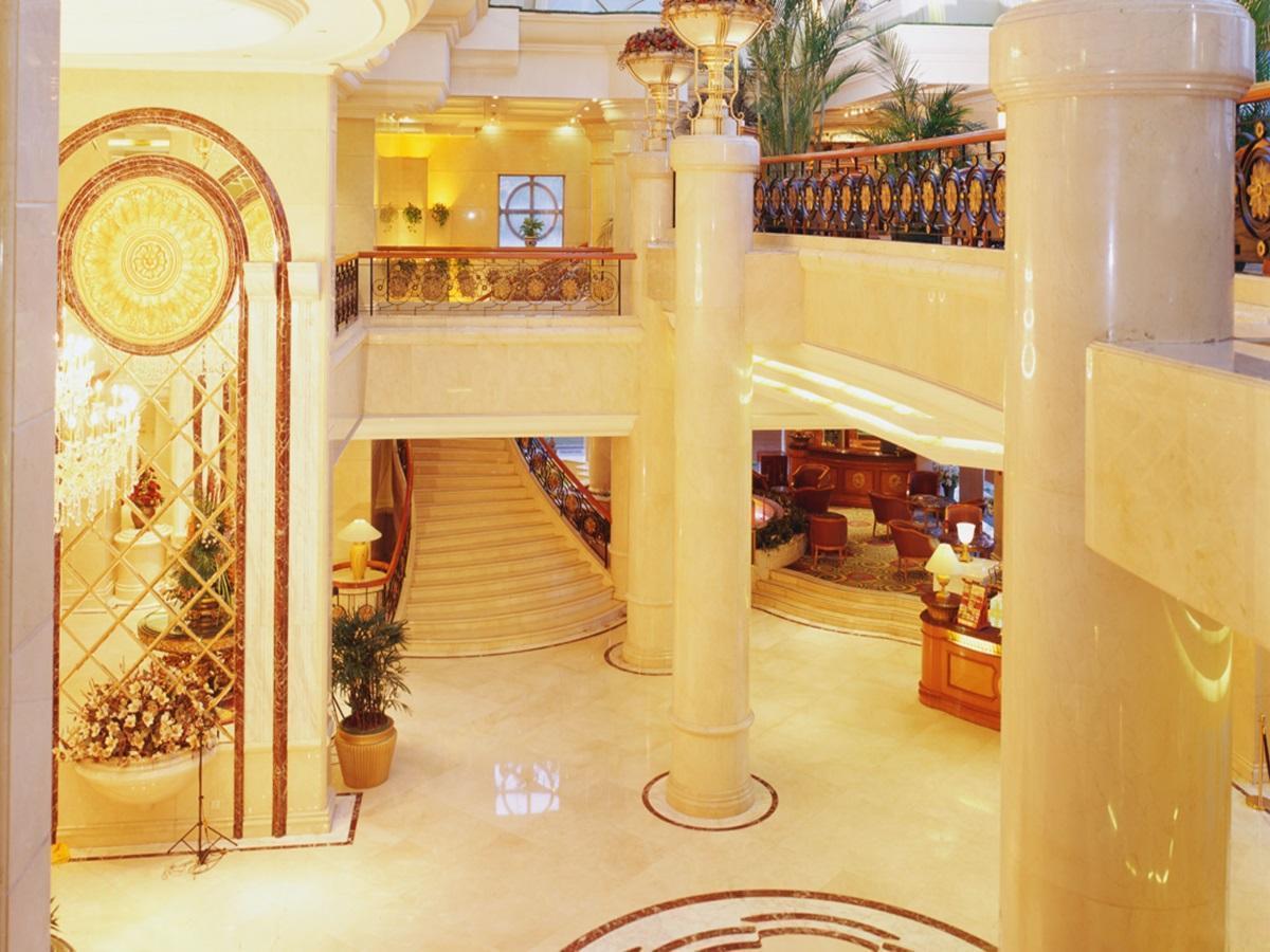 Celebrity International Grand Hotel Beijing Exterior photo
